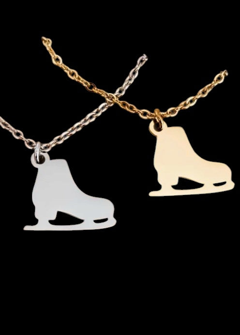 Necklaces with ice skate pendants in gold or silver engravable