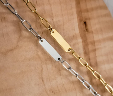 Oval Bar Paperclip Chain Bracelet